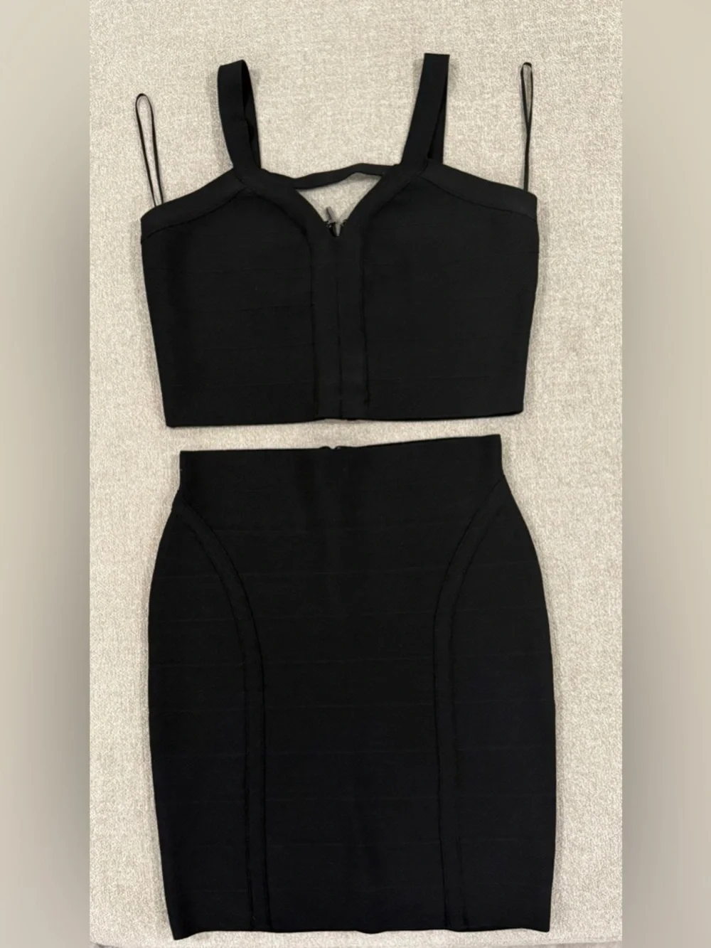 NWOT**** Guess Black Skirt Set - Picture 1 of 2